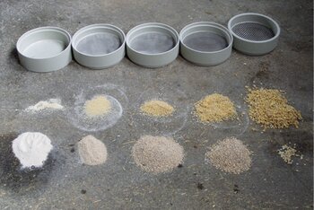 Separátor jadrných krmiv